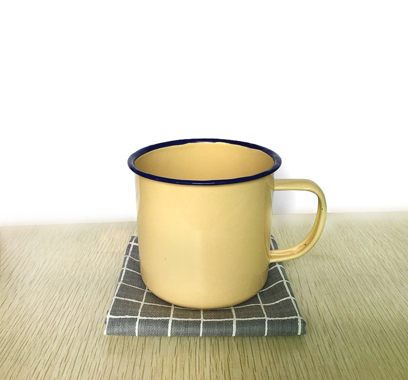 Nostalgic Vintage Enamel Coffee Mugs - Brewer's Coffee Company